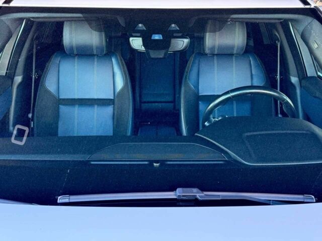 Ленд Ровер Рендж Ровер 2018 у Вінниці на Automoto.ua Білий Ленд Ровер Рендж Ровер, об'ємом двигуна 2 л та пробігом 91 тис. км за 34999 $, фото 1 на Automoto.ua