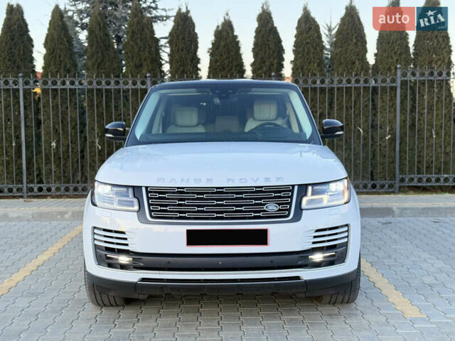 Білий Ленд Ровер Рендж Ровер, об'ємом двигуна 3 л та пробігом 170 тис. км за 49900 $, фото 1 на Automoto.ua