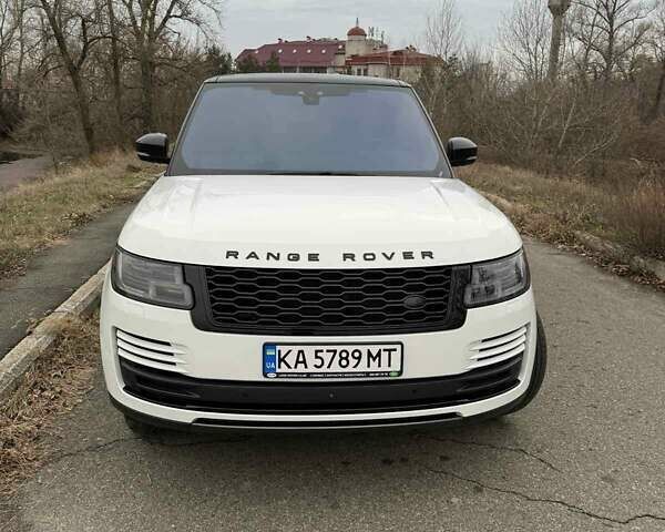 Белый Ленд Ровер Рендж Ровер, объемом двигателя 2.99 л и пробегом 84 тыс. км за 73700 $, фото 7 на Automoto.ua