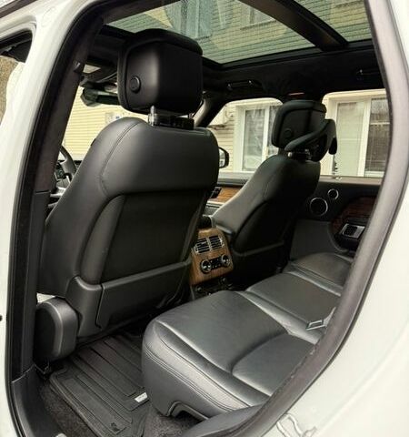 Білий Ленд Ровер Рендж Ровер, об'ємом двигуна 3 л та пробігом 98 тис. км за 51900 $, фото 9 на Automoto.ua
