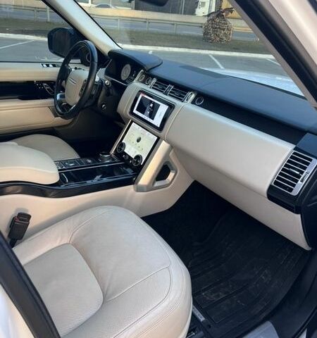 Белый Ленд Ровер Рендж Ровер, объемом двигателя 3 л и пробегом 134 тыс. км за 46999 $, фото 37 на Automoto.ua