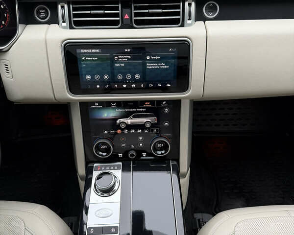 Білий Ленд Ровер Рендж Ровер, об'ємом двигуна 3 л та пробігом 170 тис. км за 49900 $, фото 35 на Automoto.ua