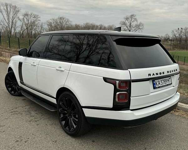 Белый Ленд Ровер Рендж Ровер, объемом двигателя 2.99 л и пробегом 84 тыс. км за 73700 $, фото 5 на Automoto.ua