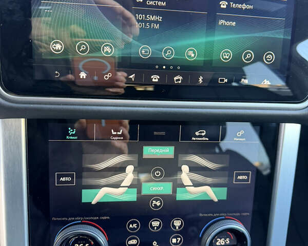 Белый Ленд Ровер Рендж Ровер, объемом двигателя 3 л и пробегом 73 тыс. км за 55000 $, фото 30 на Automoto.ua