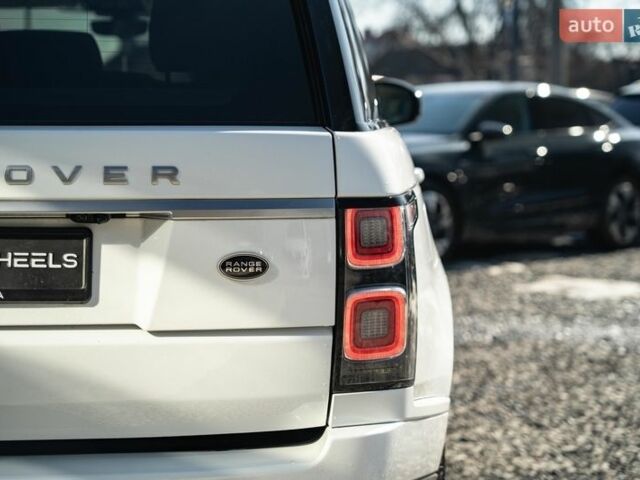 Белый Ленд Ровер Рендж Ровер, объемом двигателя 3 л и пробегом 103 тыс. км за 56900 $, фото 8 на Automoto.ua