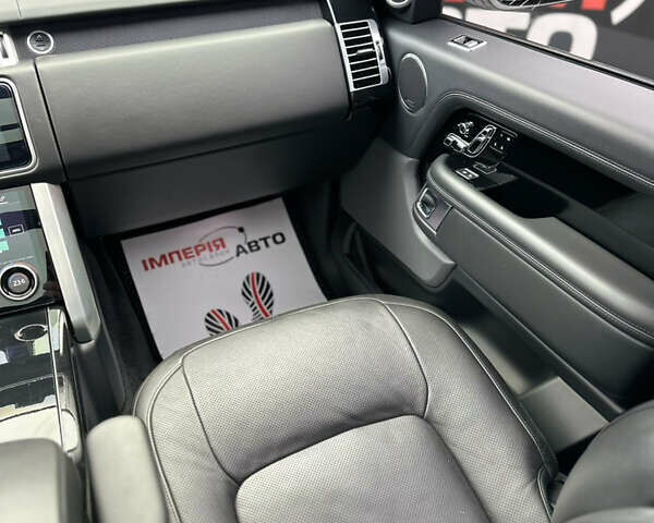 Белый Ленд Ровер Рендж Ровер, объемом двигателя 2.99 л и пробегом 92 тыс. км за 57900 $, фото 12 на Automoto.ua