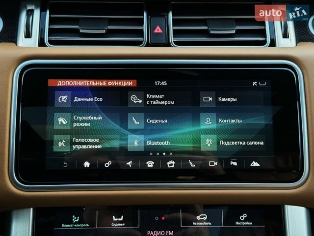 Білий Ленд Ровер Рендж Ровер, об'ємом двигуна 4.37 л та пробігом 105 тис. км за 64999 $, фото 60 на Automoto.ua