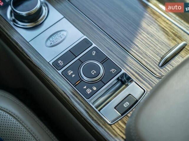 Белый Ленд Ровер Рендж Ровер, объемом двигателя 3 л и пробегом 103 тыс. км за 56900 $, фото 32 на Automoto.ua