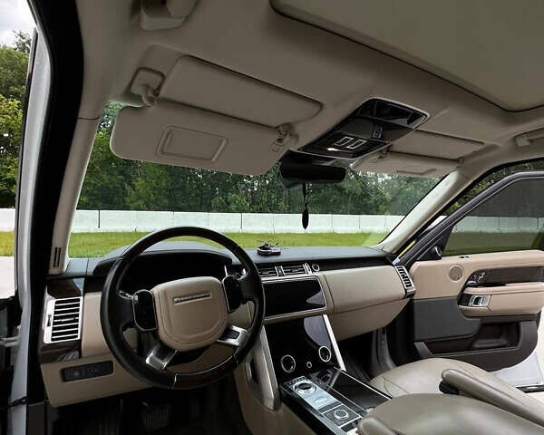 Білий Ленд Ровер Рендж Ровер, об'ємом двигуна 3 л та пробігом 106 тис. км за 47000 $, фото 8 на Automoto.ua