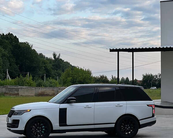 Білий Ленд Ровер Рендж Ровер, об'ємом двигуна 3 л та пробігом 106 тис. км за 47000 $, фото 26 на Automoto.ua