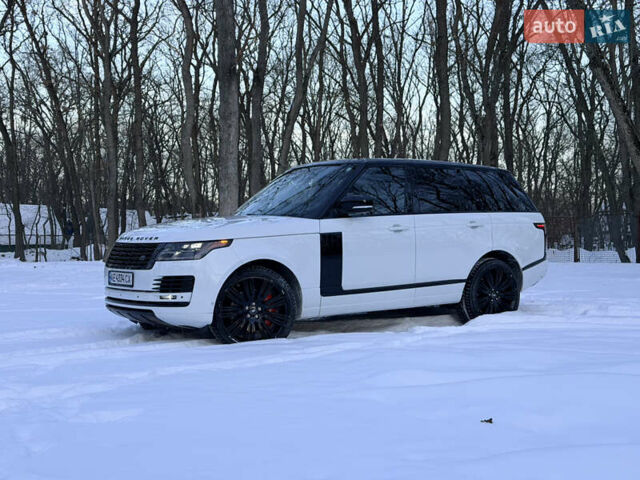 Белый Ленд Ровер Рендж Ровер, объемом двигателя 3 л и пробегом 73 тыс. км за 55000 $, фото 10 на Automoto.ua