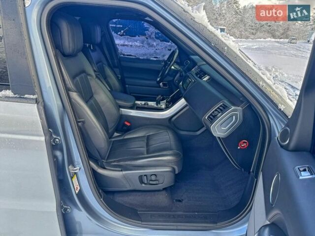 Білий Ленд Ровер Рендж Ровер, об'ємом двигуна 3 л та пробігом 145 тис. км за 14500 $, фото 4 на Automoto.ua