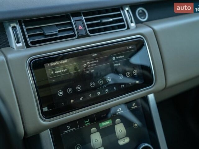 Белый Ленд Ровер Рендж Ровер, объемом двигателя 3 л и пробегом 103 тыс. км за 56900 $, фото 26 на Automoto.ua