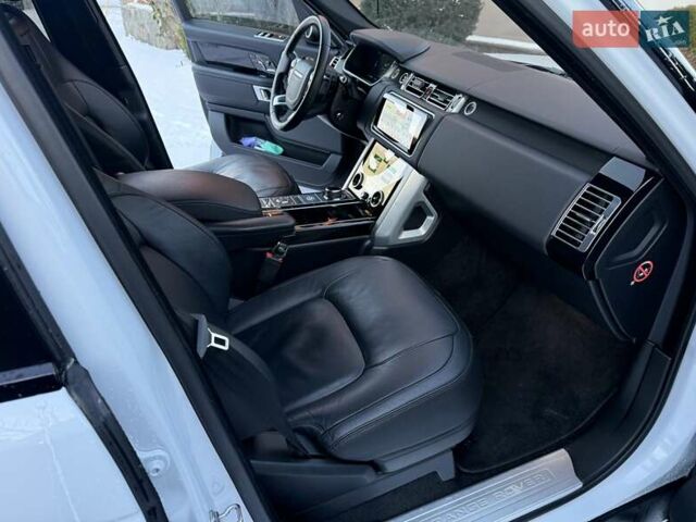 Білий Ленд Ровер Рендж Ровер, об'ємом двигуна 2.99 л та пробігом 87 тис. км за 60900 $, фото 21 на Automoto.ua