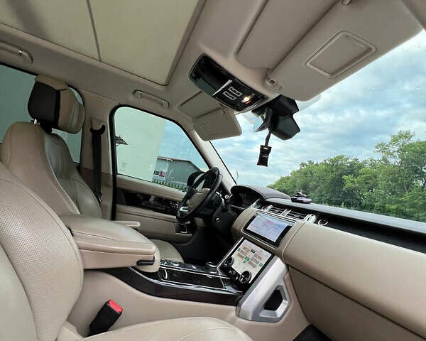 Білий Ленд Ровер Рендж Ровер, об'ємом двигуна 3 л та пробігом 106 тис. км за 47000 $, фото 20 на Automoto.ua