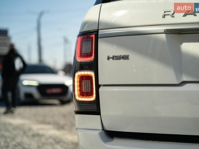 Белый Ленд Ровер Рендж Ровер, объемом двигателя 3 л и пробегом 103 тыс. км за 56900 $, фото 7 на Automoto.ua