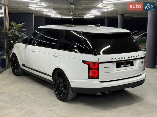 Білий Ленд Ровер Рендж Ровер, об'ємом двигуна 5 л та пробігом 82 тис. км за 54500 $, фото 9 на Automoto.ua