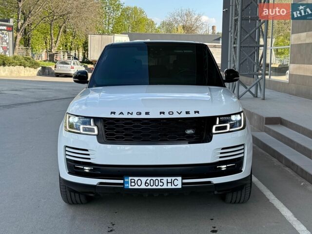 Білий Ленд Ровер Рендж Ровер, об'ємом двигуна 5 л та пробігом 83 тис. км за 55000 $, фото 14 на Automoto.ua