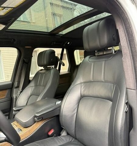 Білий Ленд Ровер Рендж Ровер, об'ємом двигуна 3 л та пробігом 98 тис. км за 51900 $, фото 7 на Automoto.ua