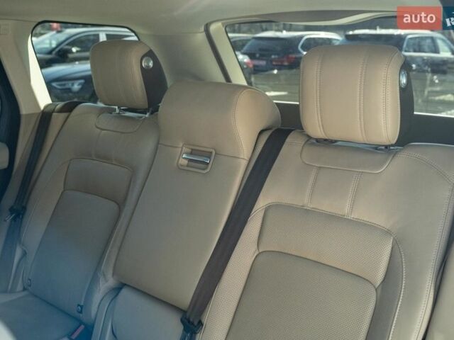 Белый Ленд Ровер Рендж Ровер, объемом двигателя 3 л и пробегом 103 тыс. км за 56900 $, фото 37 на Automoto.ua