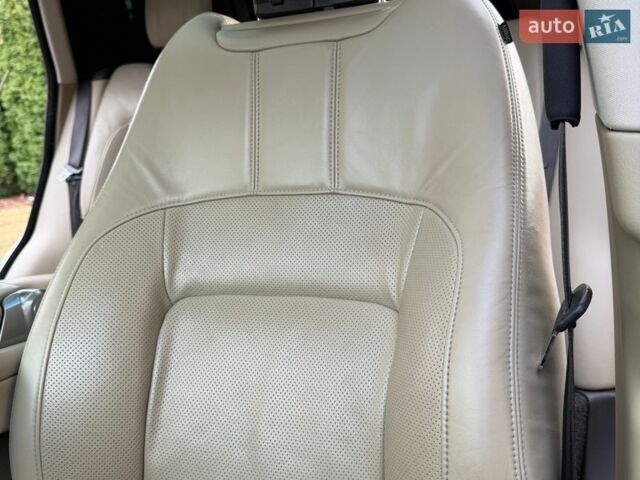 Білий Ленд Ровер Рендж Ровер, об'ємом двигуна 3 л та пробігом 152 тис. км за 41000 $, фото 13 на Automoto.ua