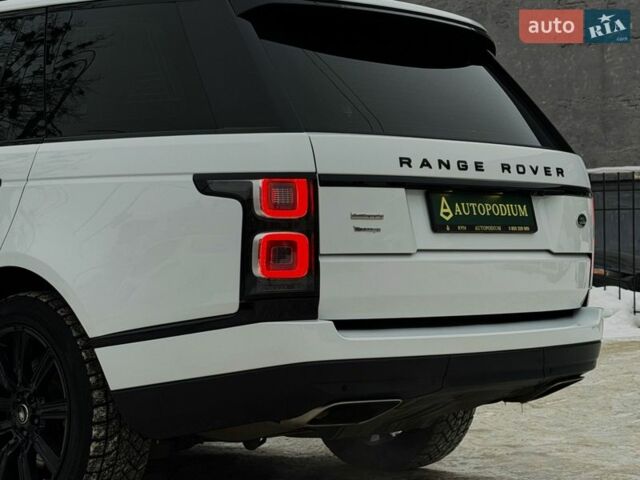 Білий Ленд Ровер Рендж Ровер, об'ємом двигуна 4.37 л та пробігом 105 тис. км за 64999 $, фото 24 на Automoto.ua