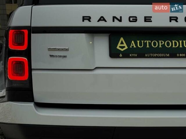 Белый Ленд Ровер Рендж Ровер, объемом двигателя 4.37 л и пробегом 105 тыс. км за 64999 $, фото 25 на Automoto.ua