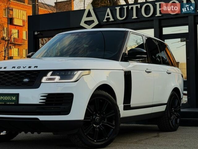 Білий Ленд Ровер Рендж Ровер, об'ємом двигуна 4.37 л та пробігом 105 тис. км за 64999 $, фото 5 на Automoto.ua