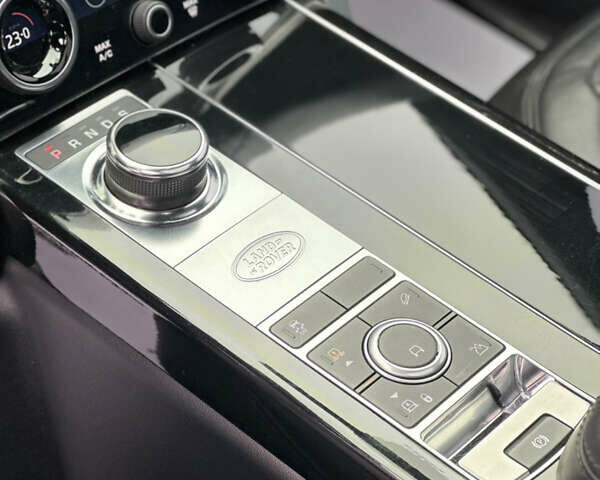 Белый Ленд Ровер Рендж Ровер, объемом двигателя 2.99 л и пробегом 92 тыс. км за 57900 $, фото 19 на Automoto.ua