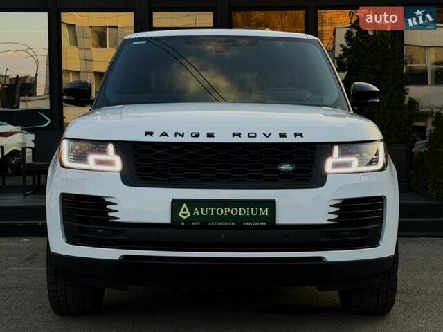 Білий Ленд Ровер Рендж Ровер, об'ємом двигуна 4.37 л та пробігом 105 тис. км за 64999 $, фото 1 на Automoto.ua