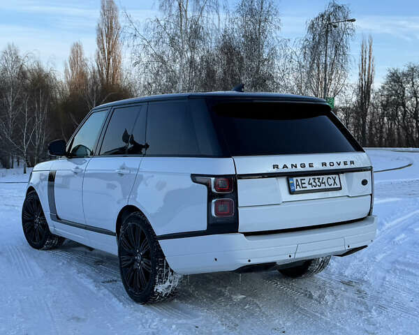 Белый Ленд Ровер Рендж Ровер, объемом двигателя 3 л и пробегом 74 тыс. км за 56000 $, фото 12 на Automoto.ua