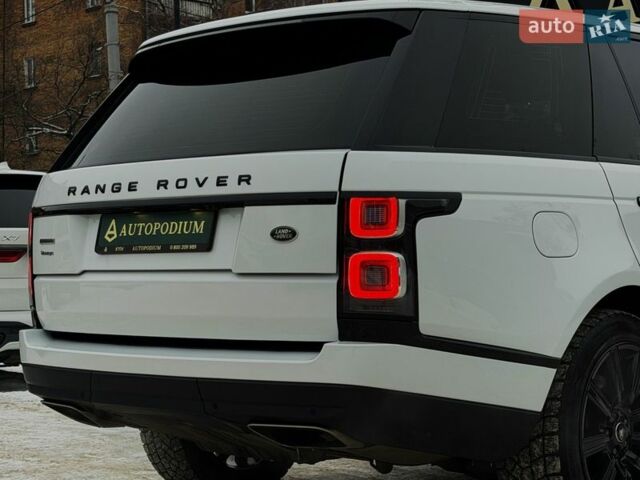 Білий Ленд Ровер Рендж Ровер, об'ємом двигуна 4.37 л та пробігом 105 тис. км за 64999 $, фото 22 на Automoto.ua