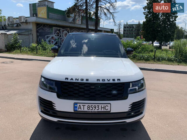 Білий Ленд Ровер Рендж Ровер, об'ємом двигуна 3 л та пробігом 74 тис. км за 105000 $, фото 9 на Automoto.ua