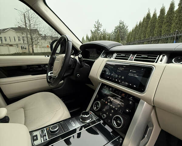 Білий Ленд Ровер Рендж Ровер, об'ємом двигуна 3 л та пробігом 170 тис. км за 49900 $, фото 28 на Automoto.ua