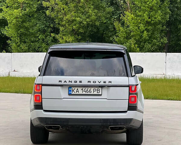 Білий Ленд Ровер Рендж Ровер, об'ємом двигуна 3 л та пробігом 106 тис. км за 47000 $, фото 37 на Automoto.ua