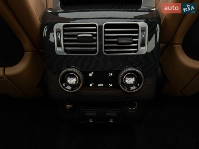 Білий Ленд Ровер Рендж Ровер, об'ємом двигуна 4.37 л та пробігом 105 тис. км за 64999 $, фото 42 на Automoto.ua