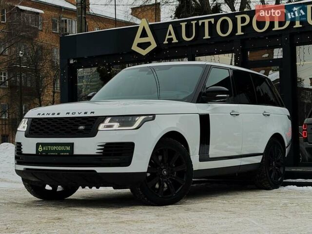 Белый Ленд Ровер Рендж Ровер, объемом двигателя 4.37 л и пробегом 105 тыс. км за 64999 $, фото 4 на Automoto.ua