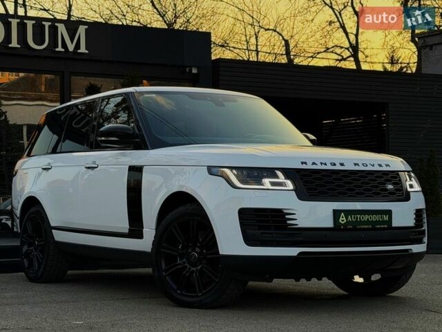 Білий Ленд Ровер Рендж Ровер, об'ємом двигуна 4.37 л та пробігом 105 тис. км за 64999 $, фото 10 на Automoto.ua