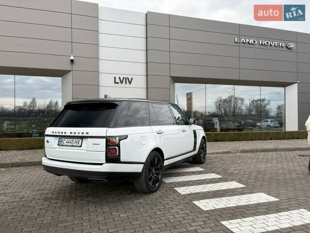 Белый Ленд Ровер Рендж Ровер, объемом двигателя 4.37 л и пробегом 71 тыс. км за 114900 $, фото 12 на Automoto.ua