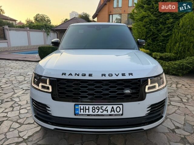 Білий Ленд Ровер Рендж Ровер, об'ємом двигуна 3 л та пробігом 77 тис. км за 59900 $, фото 1 на Automoto.ua