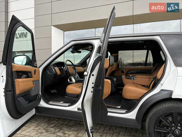 Білий Ленд Ровер Рендж Ровер, об'ємом двигуна 4.37 л та пробігом 71 тис. км за 114900 $, фото 27 на Automoto.ua