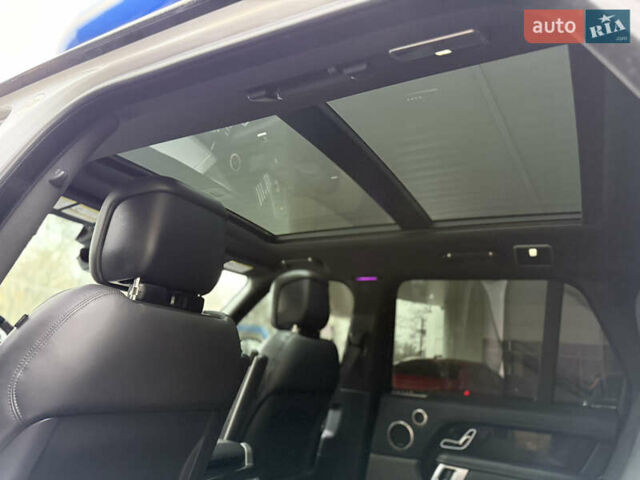 Белый Ленд Ровер Рендж Ровер, объемом двигателя 3 л и пробегом 165 тыс. км за 57500 $, фото 16 на Automoto.ua