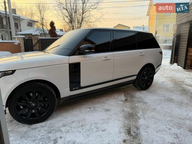 Білий Ленд Ровер Рендж Ровер, об'ємом двигуна 5 л та пробігом 97 тис. км за 65000 $, фото 6 на Automoto.ua