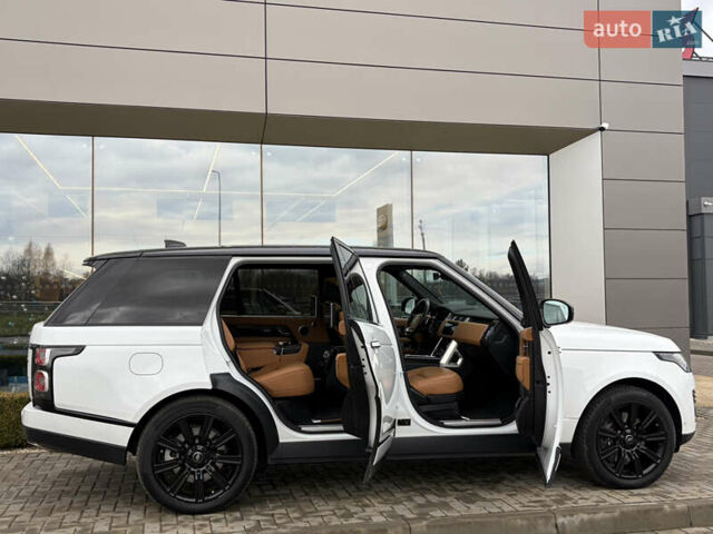 Білий Ленд Ровер Рендж Ровер, об'ємом двигуна 4.37 л та пробігом 71 тис. км за 114900 $, фото 18 на Automoto.ua