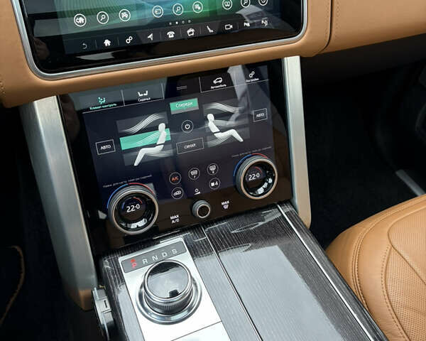 Белый Ленд Ровер Рендж Ровер, объемом двигателя 4.37 л и пробегом 71 тыс. км за 114900 $, фото 47 на Automoto.ua