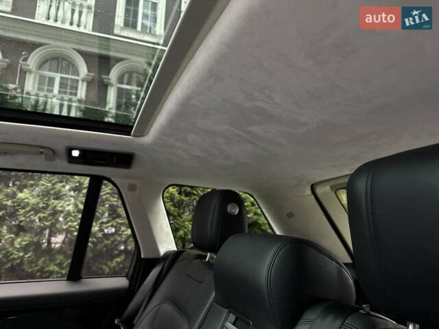 Білий Ленд Ровер Рендж Ровер, об'ємом двигуна 3 л та пробігом 82 тис. км за 49900 $, фото 24 на Automoto.ua