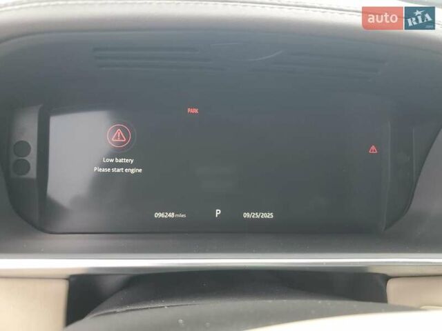 Белый Ленд Ровер Рендж Ровер, объемом двигателя 3 л и пробегом 153 тыс. км за 16700 $, фото 8 на Automoto.ua