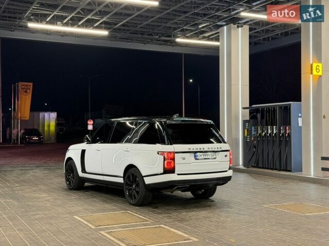 Білий Ленд Ровер Рендж Ровер, об'ємом двигуна 5 л та пробігом 95 тис. км за 69500 $, фото 5 на Automoto.ua