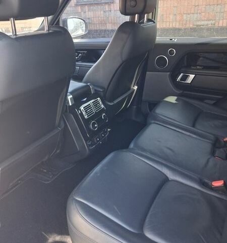 Білий Ленд Ровер Рендж Ровер, об'ємом двигуна 3 л та пробігом 98 тис. км за 51500 $, фото 17 на Automoto.ua