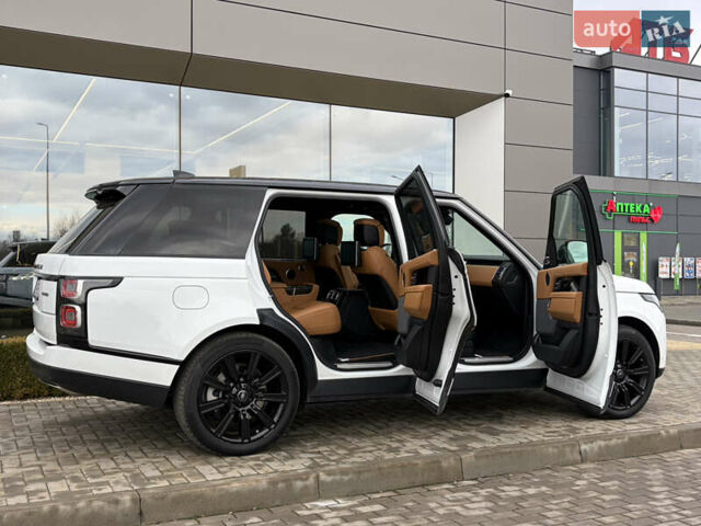 Білий Ленд Ровер Рендж Ровер, об'ємом двигуна 4.37 л та пробігом 71 тис. км за 114900 $, фото 17 на Automoto.ua